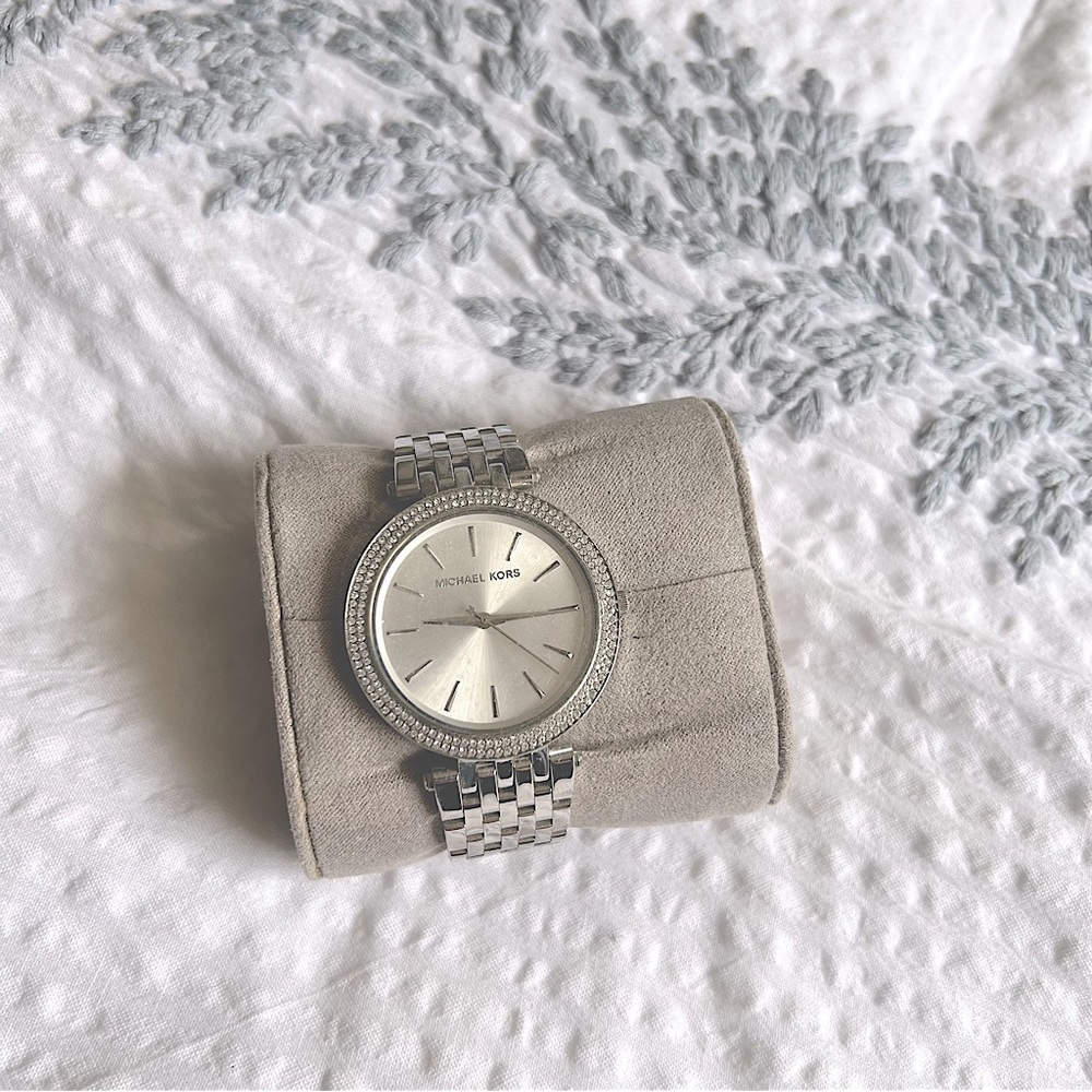 NWT Michael Kors Darcy watch | silver
